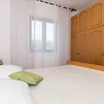 Apartament With Parking Space - 11702 *