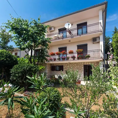 With Parking Space - 11702 Daire Novi Vinodolski